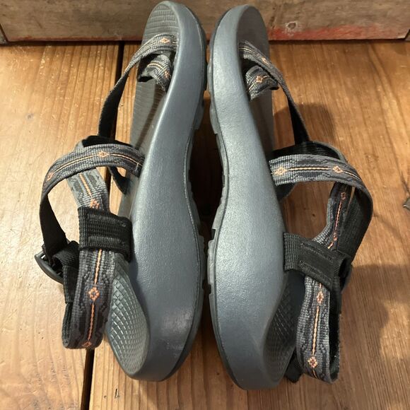 CHACO Men\'s Z/2 Classic Vibram Performance Sandals Hiking Size 9 Charcoal Gray main image 2